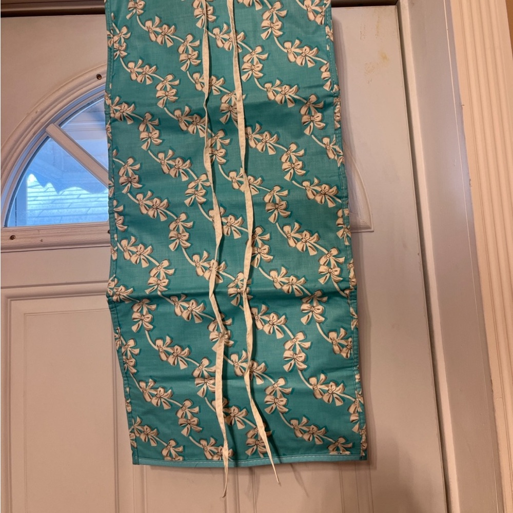 Tiffany and Co. Jewelry, Cosmetics, Toiletries Roll